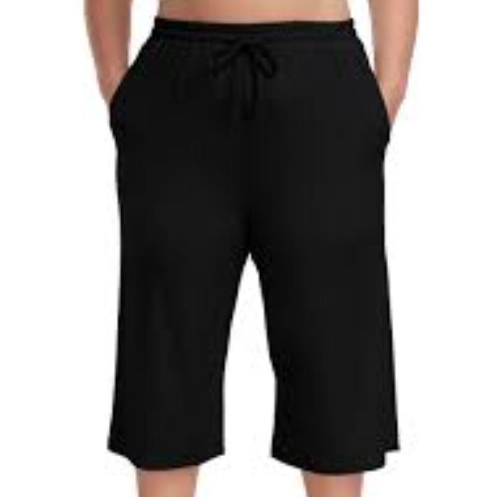 Casual Living Women's Black Capris Cotton/ Spandex